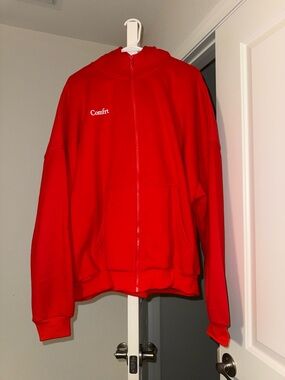 Comfrt Cloud Red Zip-Up Hoodie